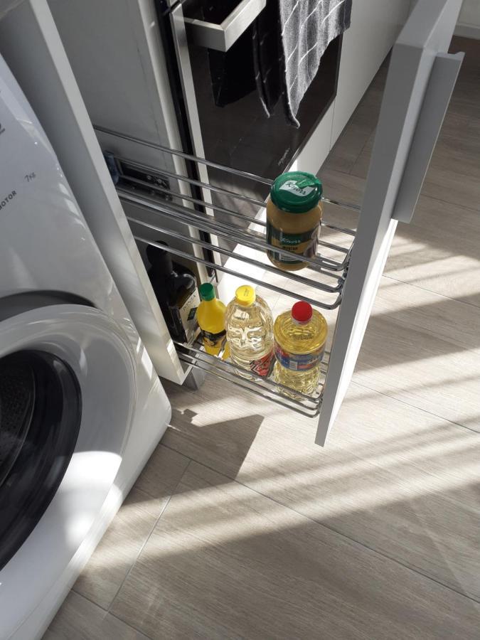 Sara Apartman Livezeni  Екстер'єр фото